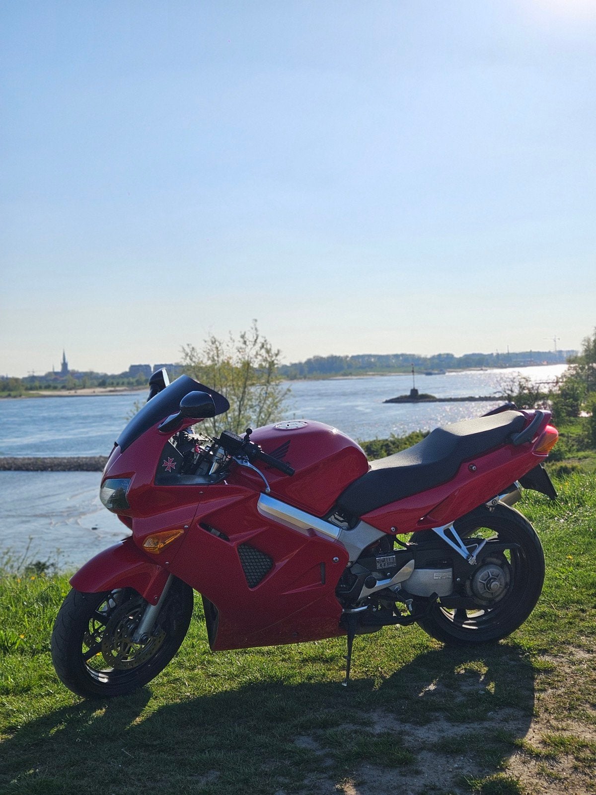Honda VFR 800 (1998) - spanningsregelaar defect,, Motoren, 4 cilinders, Gebruikt, Particulier, Meer dan 35 kW