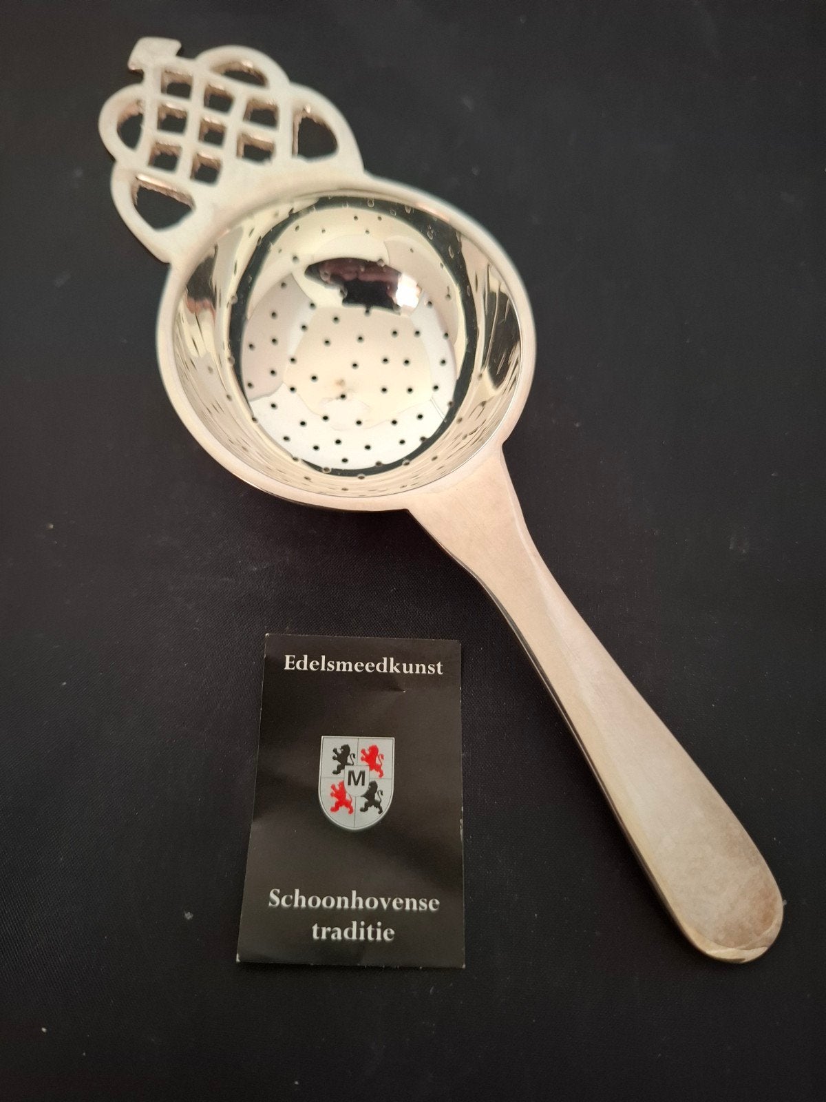 Verzilverde theezeef geen VOL zilver,, Verzenden