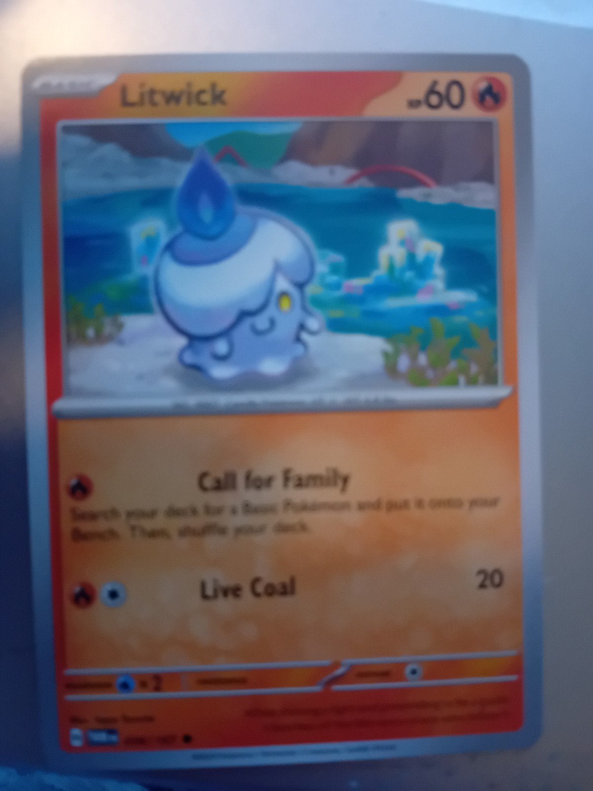 Litwick Pokémon Kaart - Basic - 60 HP, Ophalen of Verzenden, Zo goed als nieuw, Losse kaart, Foil