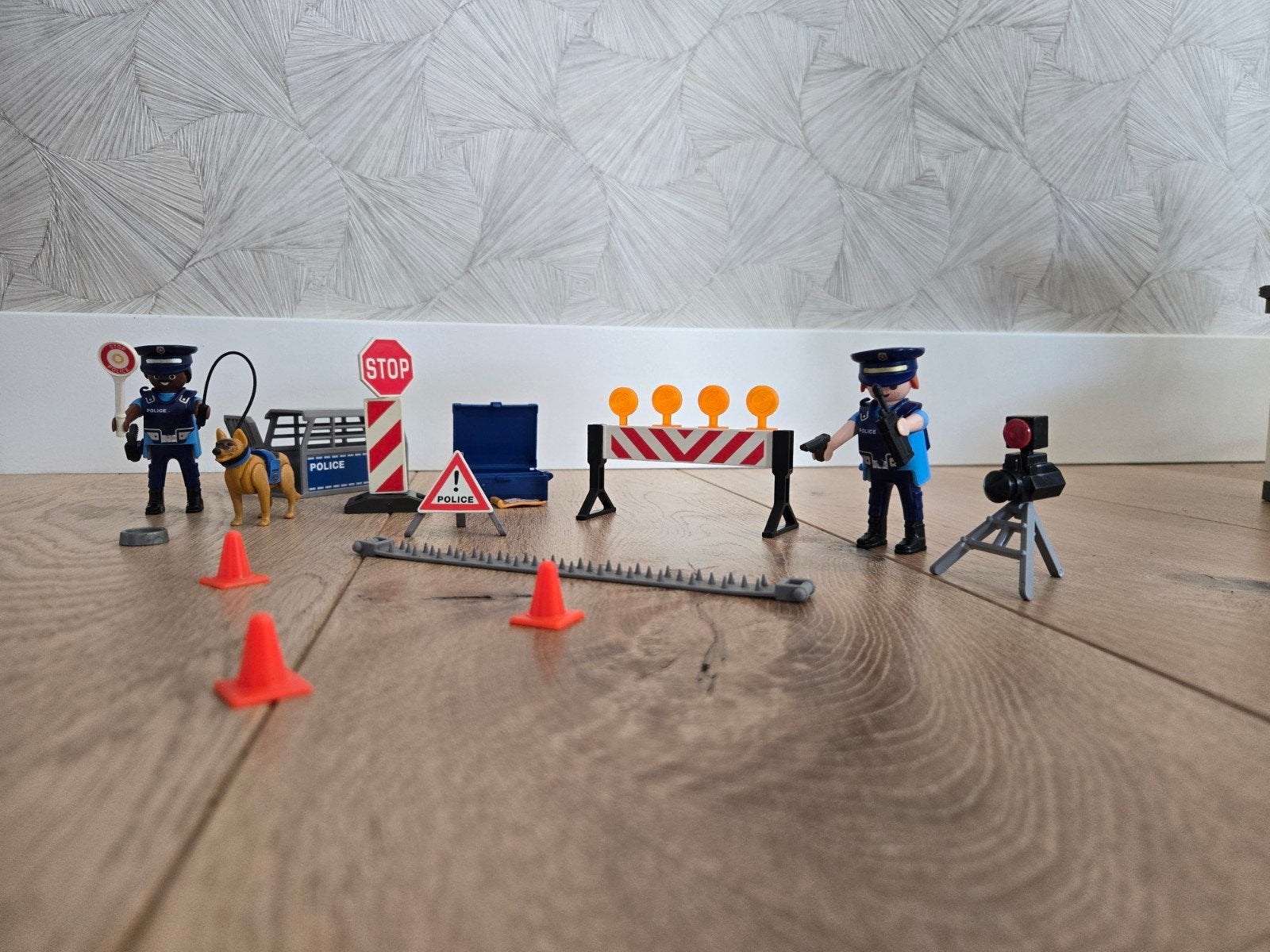 Playmobil 6924 Politie Wegversperring - Complete Set, Gebruikt, Complete set, Overige typen, Ophalen of Verzenden