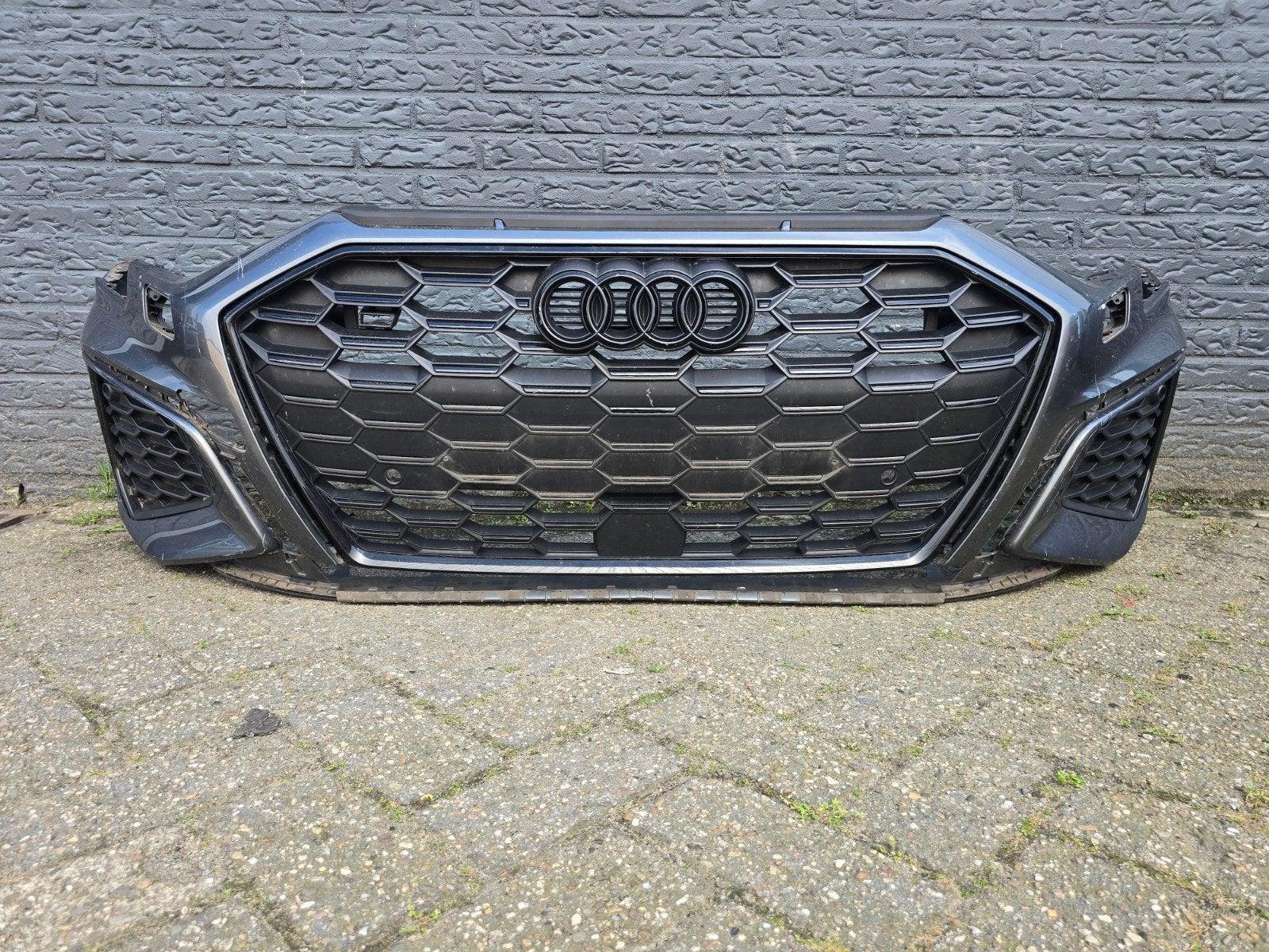 Voorbumper 6x pdc kls Audi S3 A3 8Y S-line bj 2021-2024, Auto-onderdelen, Carrosserie en Plaatwerk, Audi, Gebruikt, Voor, Bumper