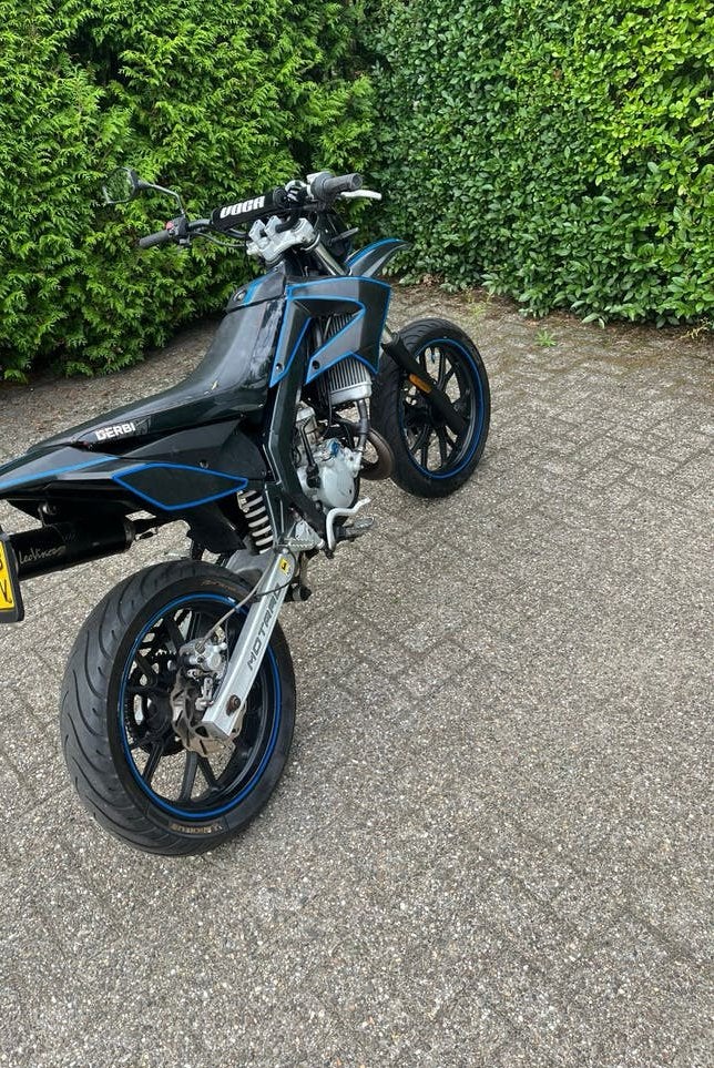 Derbi senda sm 2011 (teruil), Maximaal 45 km/u, Nieuw, Ophalen of Verzenden