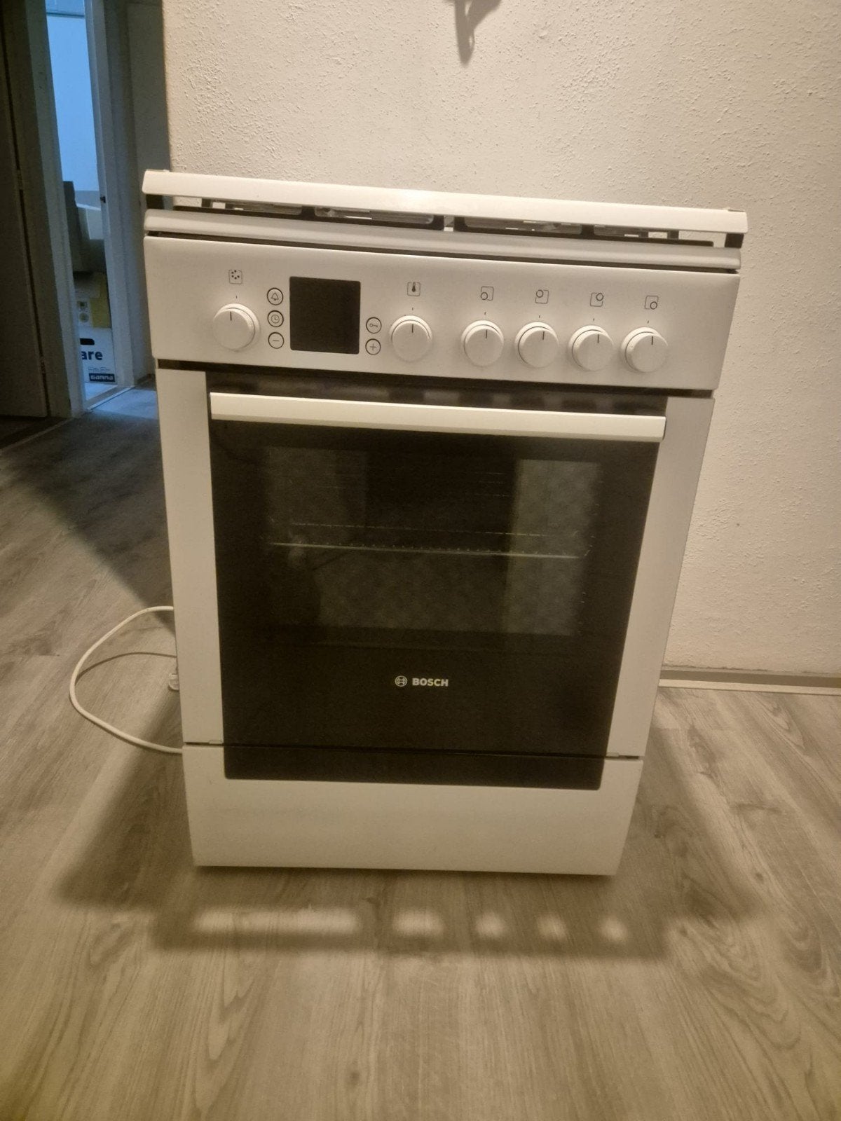 Bosch vrijstaand gasfornuis met oven, Ophalen, Hete lucht, 60 cm of meer, 4 kookzones