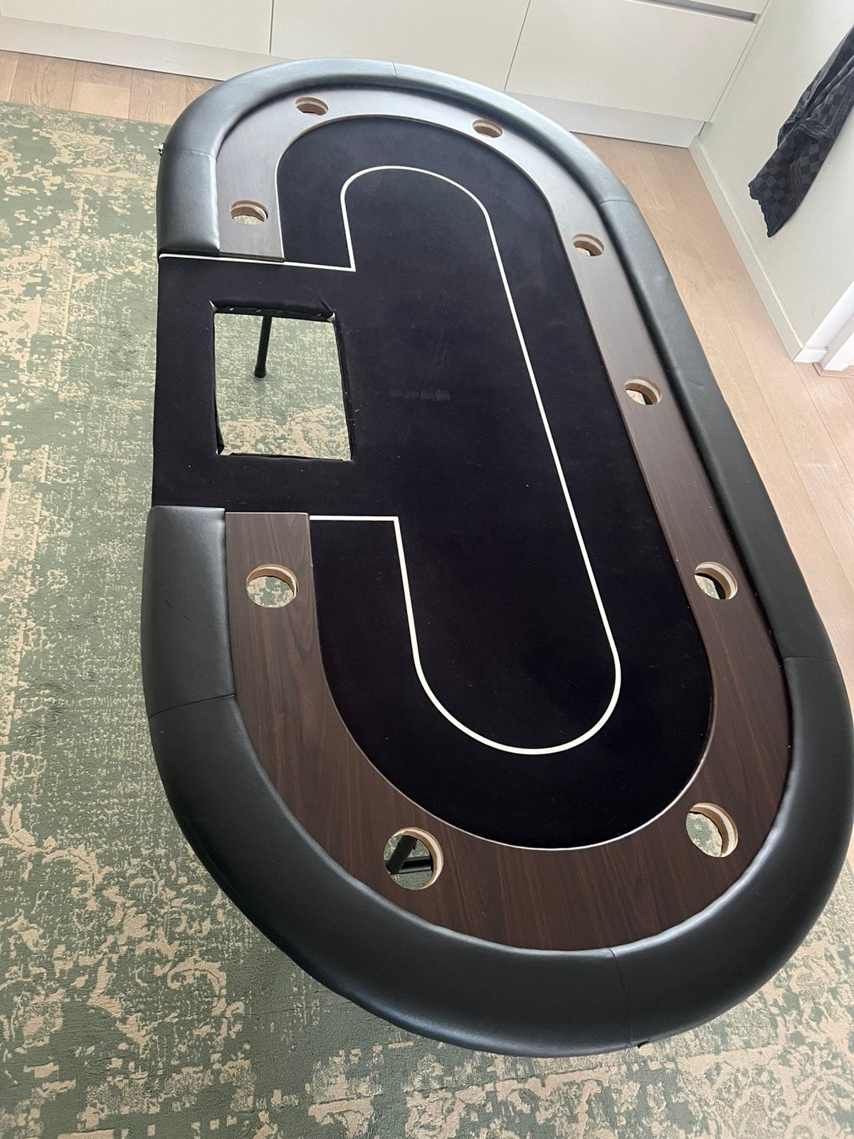 Pokertafel, Vijf spelers of meer, Ophalen, Zo goed als nieuw