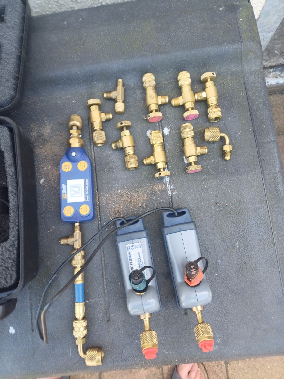 Goed onderhouden uitgebreid zet yellow jacket  vacuummeter, Ophalen of Verzenden