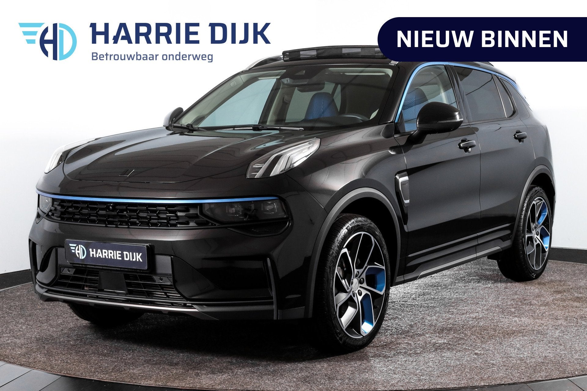 Lynk & Co 01 1.5 PHEV 261PK MY22 | 360 Camera |S/K-panodak |, Auto's, Euro 6, Zwart, Plug-in hybride, Bedrijf