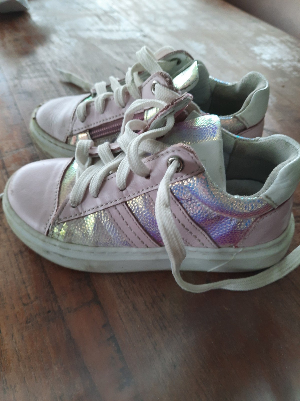 Muyters glimmende sneakers maat 26, Gebruikt, Meisje, Schoenen, Ophalen of Verzenden