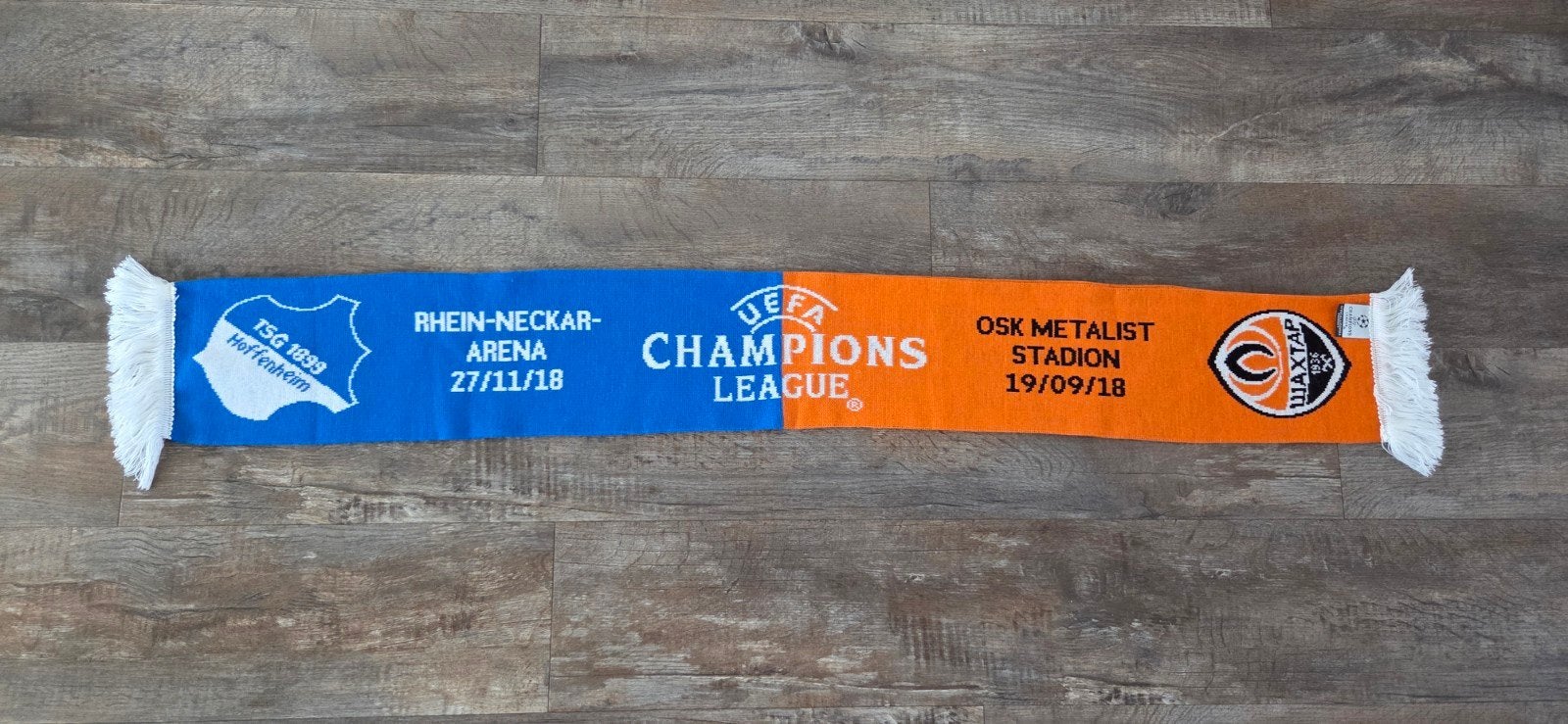 Sjaal Hoffenheim - Shakhtar, Ophalen of Verzenden, Zo goed als nieuw, Buitenlandse clubs, Vaantje of Sjaal