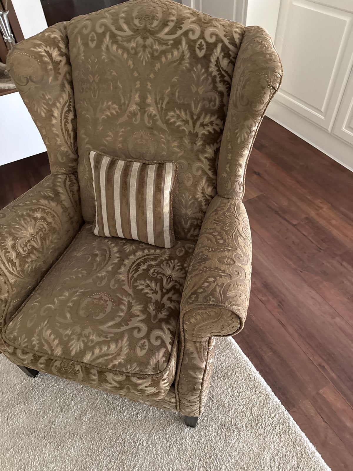 Kaicy oorfauteuil van Residencia - Zo goed als nieuw, Ophalen, Zo goed als nieuw, Stof, 75 tot 100 cm