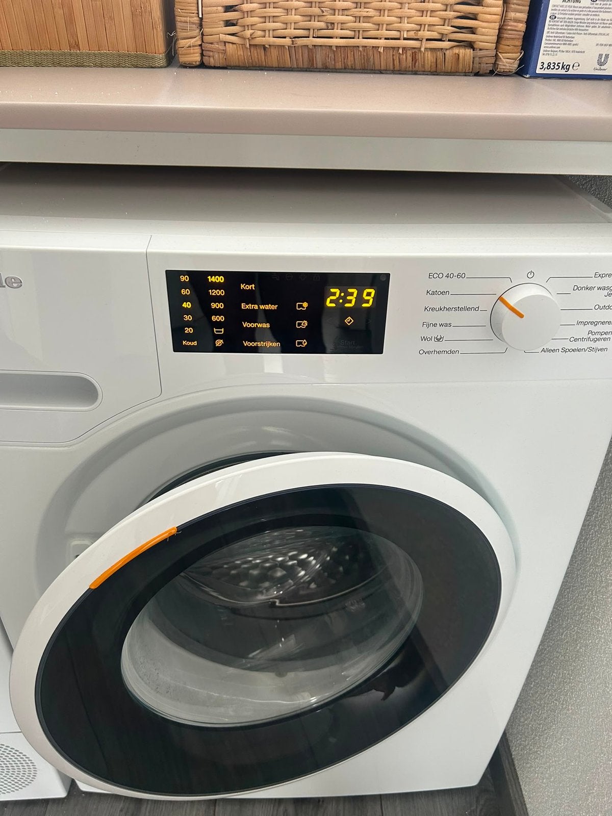 Miele W1 8kg Wasmachine - Zo goed als nieuw, Witgoed en Apparatuur, Ophalen, 1200 tot 1600 toeren, 8 tot 10 kg, Zo goed als nieuw