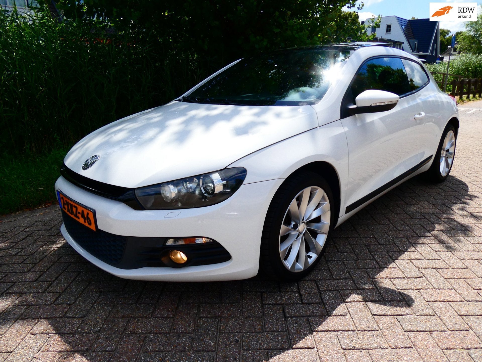 Volkswagen Scirocco 1.4 TSI 122pk Clima Cruise PDC Panorama, Voorwielaandrijving, Euro 5, Gebruikt, 4 cilinders