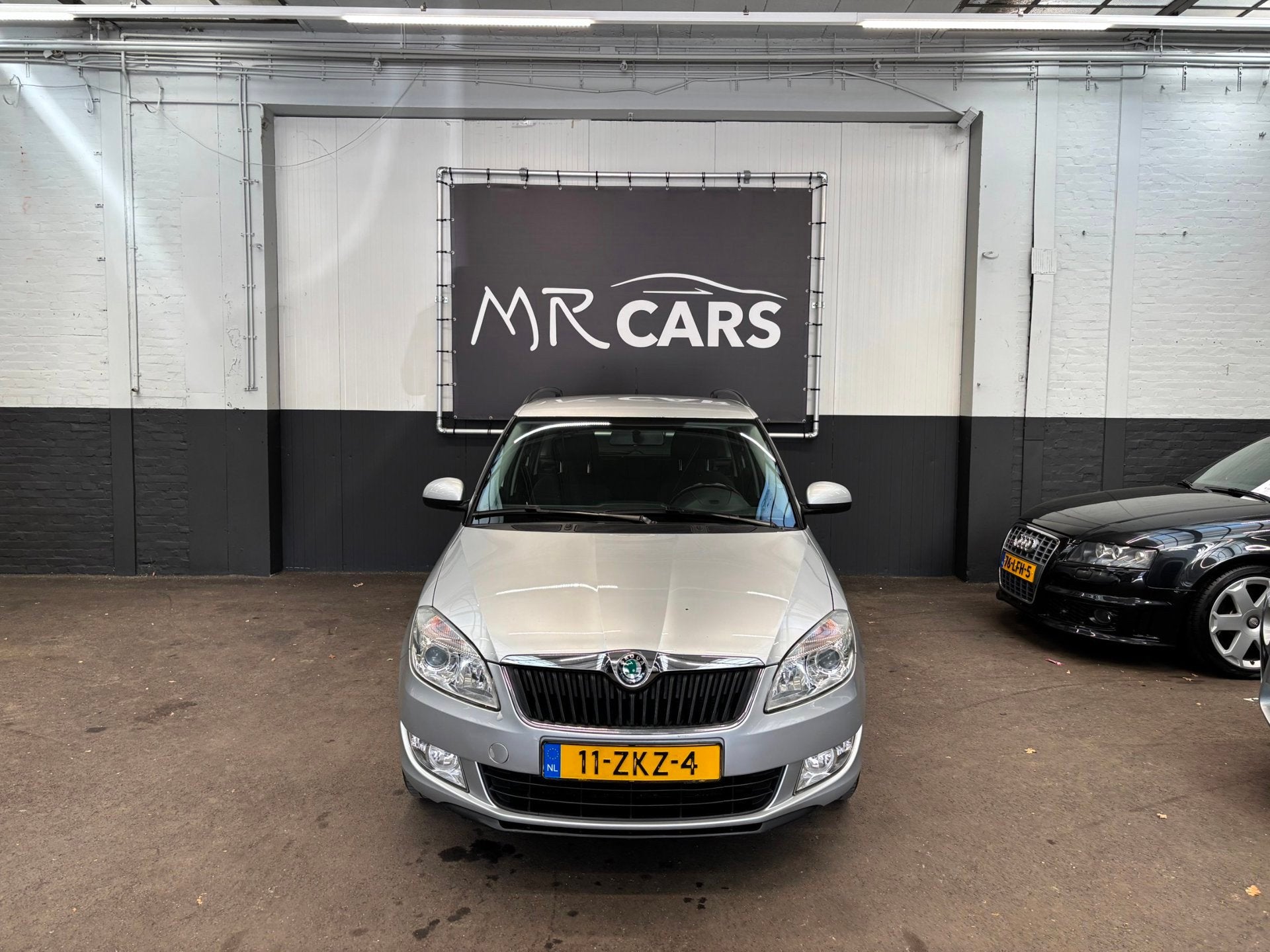 Skoda Fabia Combi 1.2 TSI Ambition Businessline clima/cruise, Auto's, Skoda, Euro 5, Gebruikt, 4 cilinders, 49 €/maand