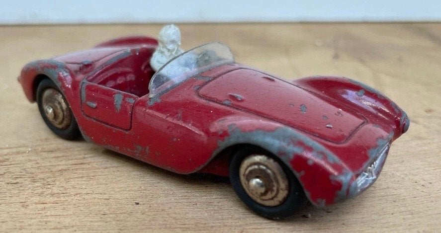 Dinky Toys Maserati Sportwagen Rood - Vintage Speelgoedauto, Ophalen of Verzenden