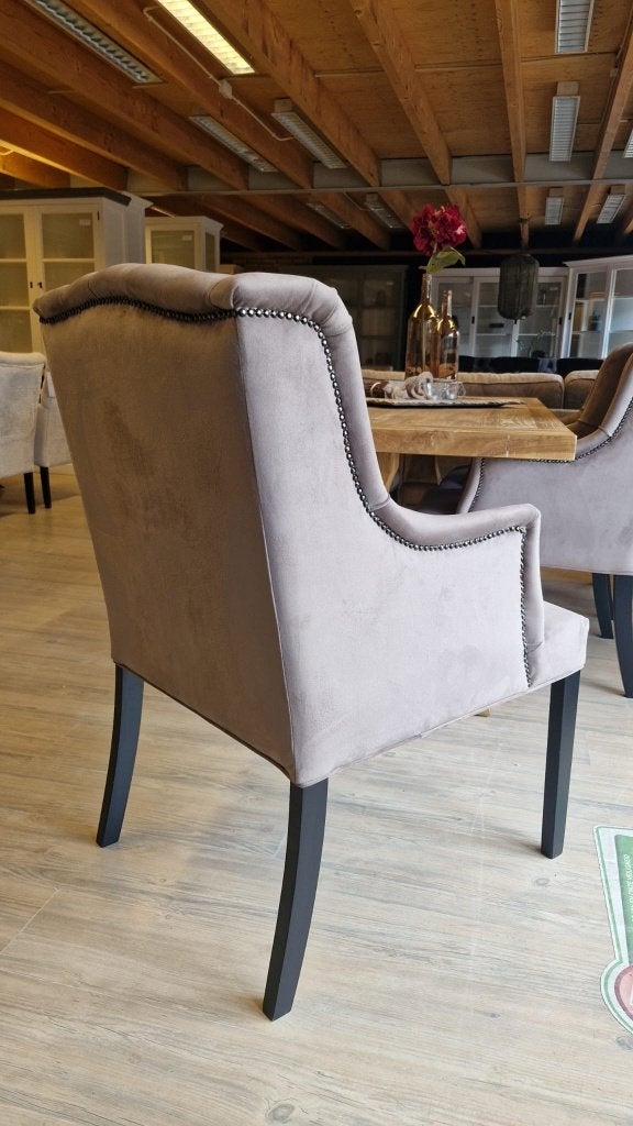 VOORRAAD 4 Landelijke Eetkamerstoelen Victoria Stof Taupe (7, Huis en Inrichting, Stoelen, Overige kleuren, Nieuw, Ophalen of Verzenden