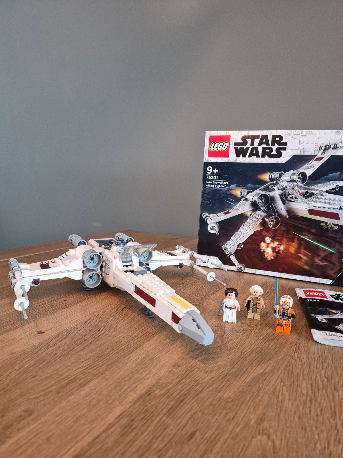 LEGO Star Wars 75301 Luke Skywalker's X-Wing Fighter, Ophalen, Zo goed als nieuw