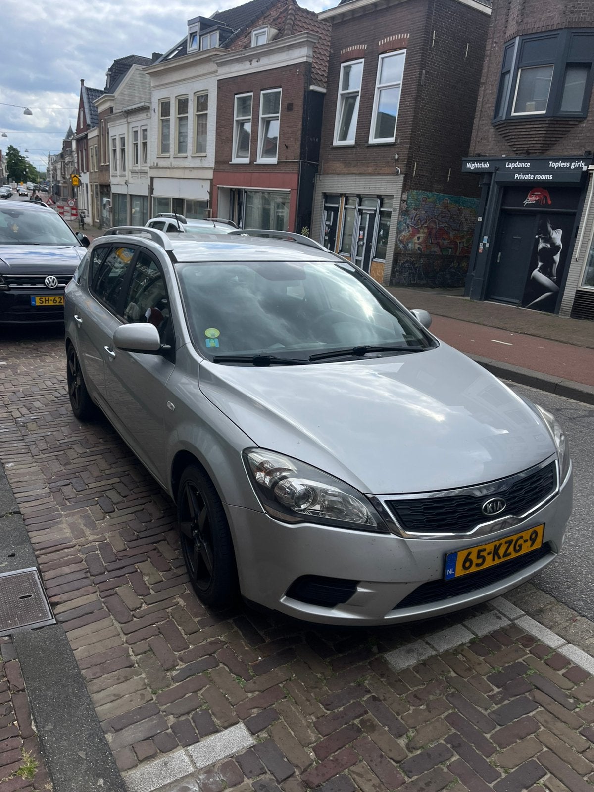 Kia (Pro) Cee d 1.4 Sporty Wagon 2010 Grijs, Auto's, Kia, Particulier, (Pro) Cee d, Benzine, A, Stationwagon, Handgeschakeld, Origineel Nederlands