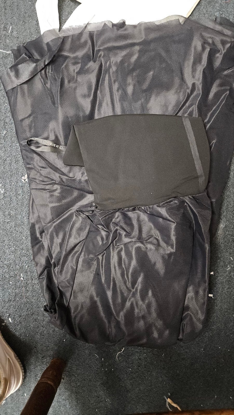 2 Poirier hoepelrokken: 1 wit (L) en 1 zwart (M), nieuw, Trouwjurk, Wit, Nieuw, Ophalen of Verzenden