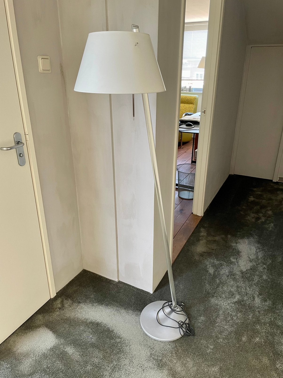 Vloerlamp design Sinclina Metalarte, Huis en Inrichting, Lampen | Vloerlampen, Ophalen, Metaal, Vintage design, 150 tot 200 cm