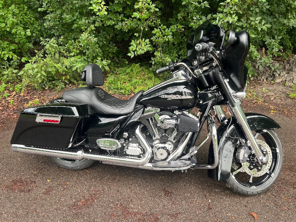 Harley Davidson 103 FLHX Streetglide van 2013, Motoren, Sportuitlaat, 1688 cc, 2 cilinders, Motorrijbewijs A