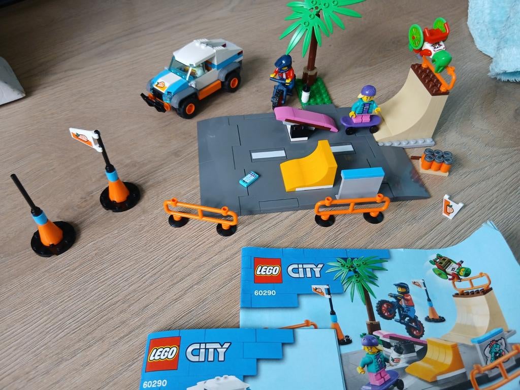 LEGO City set 60290 Skatepark met alle minifigures en boekje, Compleet, City, Verzenden, Lego