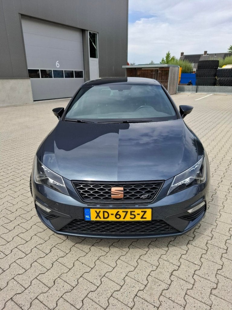 Seat Leon Cupra 2.0 TSI 290 PK DSG-7 2019 Grijs, 4 cilinders, 1984 cc, Leon, Particulier