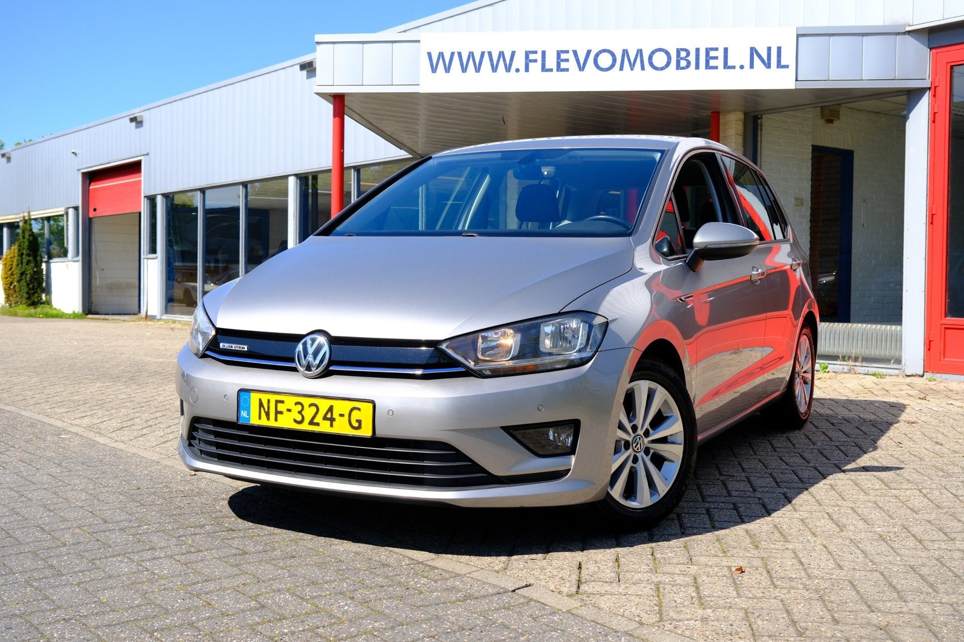 Volkswagen Golf Sportsvan 1.0 TSI Connected Series Navi|Clim, Gebruikt, Euro 6, Bedrijf, Automatische klimaatregeling