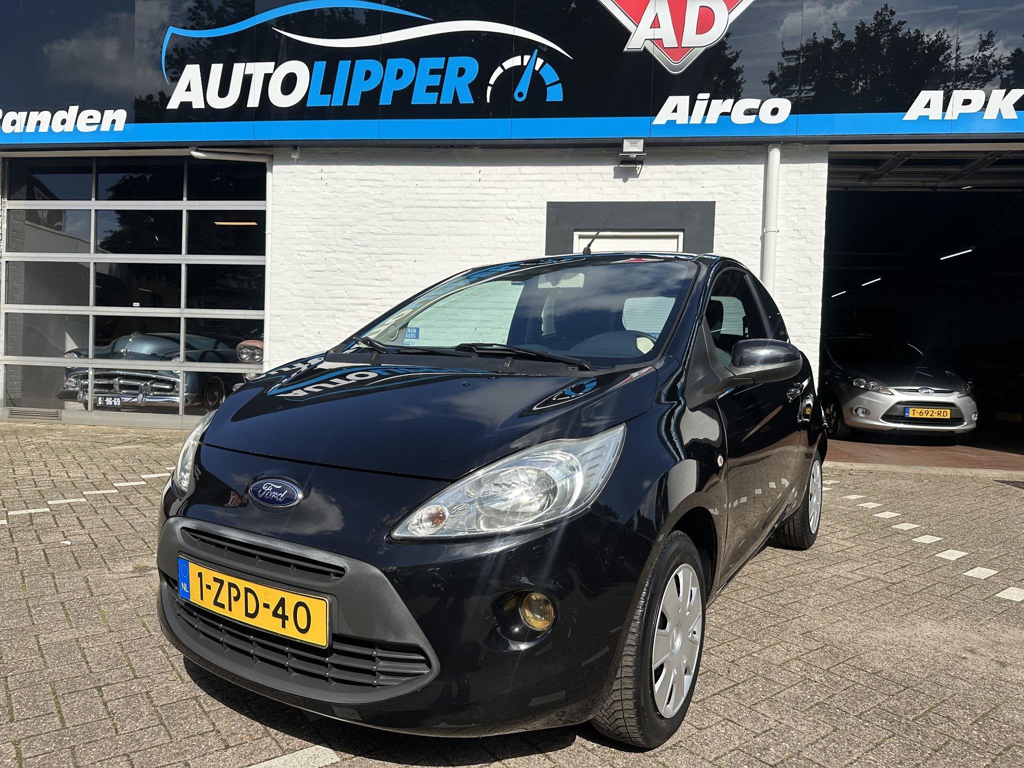 Ford Ka 1.2 Titanium Nieuwe apk bij aflevering, Auto's, Voorwielaandrijving, Stof, Gebruikt, 1242 cc