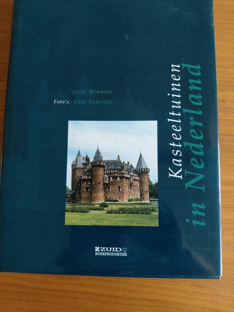 Boek over kasteeltuinen in Nederland., Boeken, Ophalen of Verzenden, Zo goed als nieuw, Tuinontwerpen