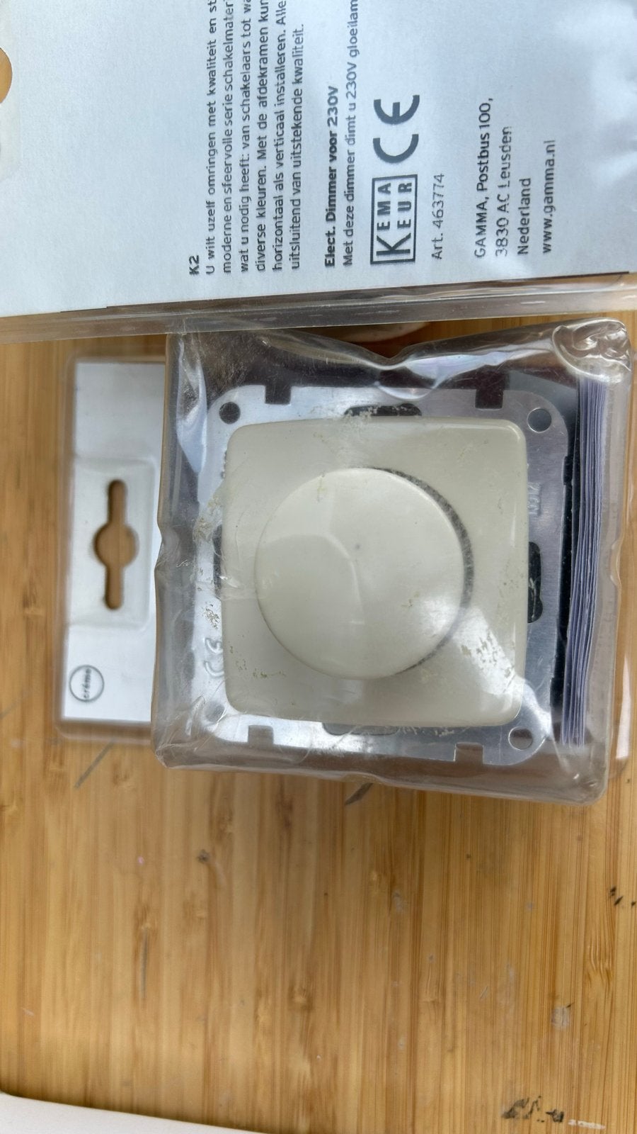 Dimmer voor 230V - Nieuw in verpakking