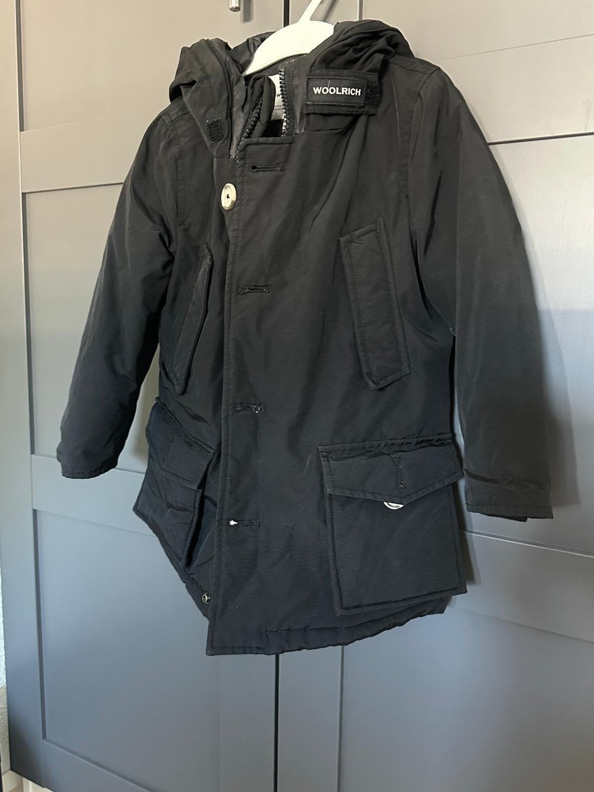 Woolrich kinderjas maat 4, 100% origineel, Kinderen en Baby's, Ophalen of Verzenden, Zo goed als nieuw, Woolrich, Jongen