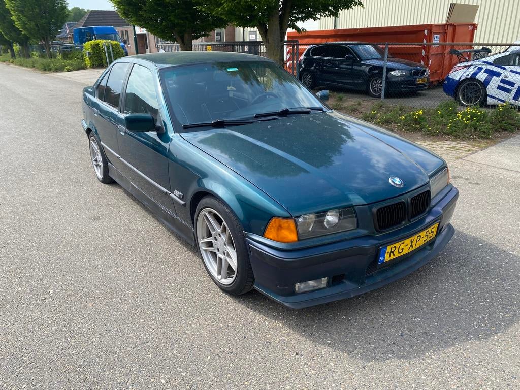 BMW 3-Serie 1.6 I 316 1997 Groen, Auto's, 1596 cc, Achterwielaandrijving, 4 cilinders, 1210 kg
