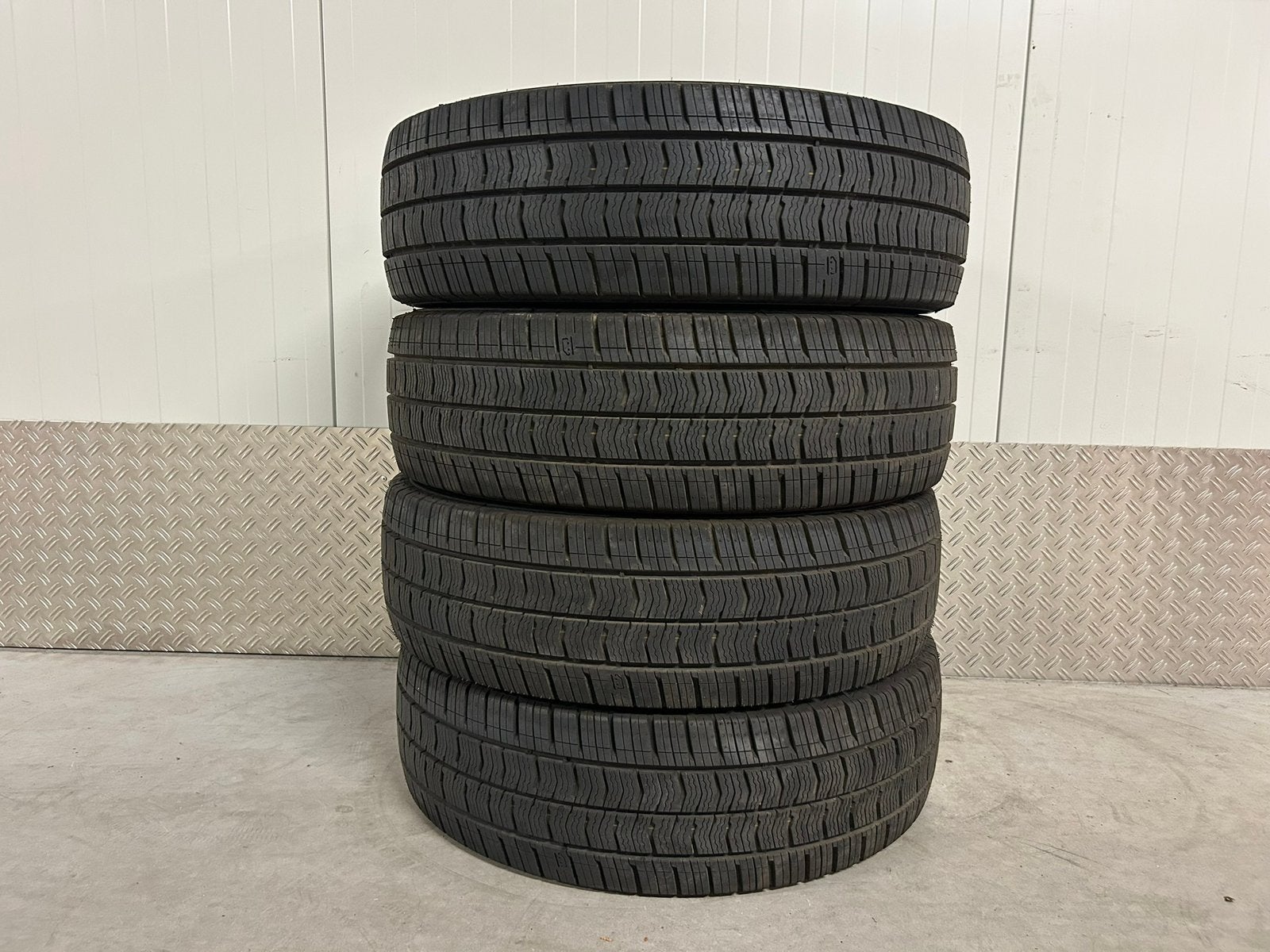 215 60 17 C Goodyear Vector 4seasons Bestelbus 4ST ZGAN 2024, Ophalen, Goodyear, 17 inch, All Season
