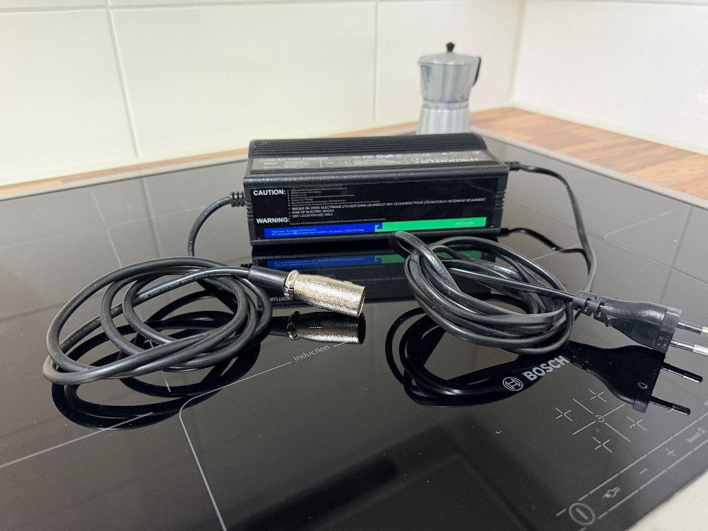Stromer 36V snellader ST1v1, Ophalen of Verzenden, Zo goed als nieuw