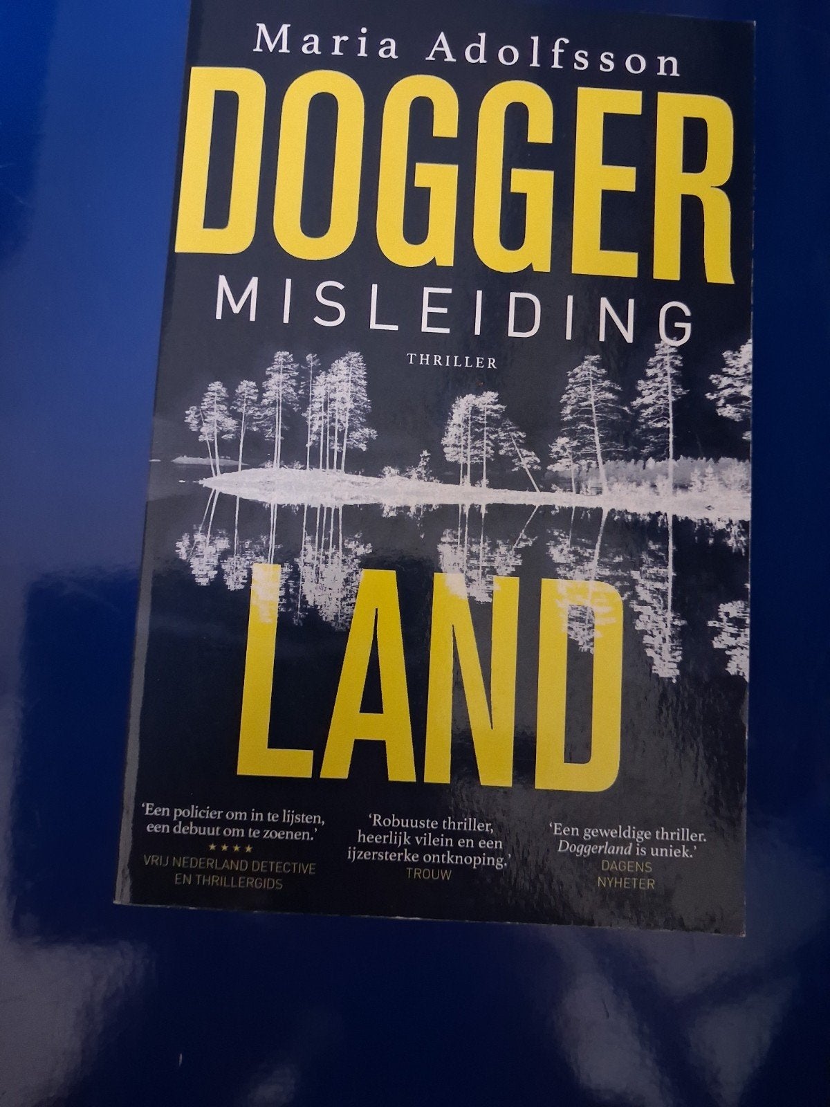 Doggerland: Misleiding - Maria Adolfsson (Thriller), Verzenden, Zo goed als nieuw, Maria Adolfsson, Scandinavië