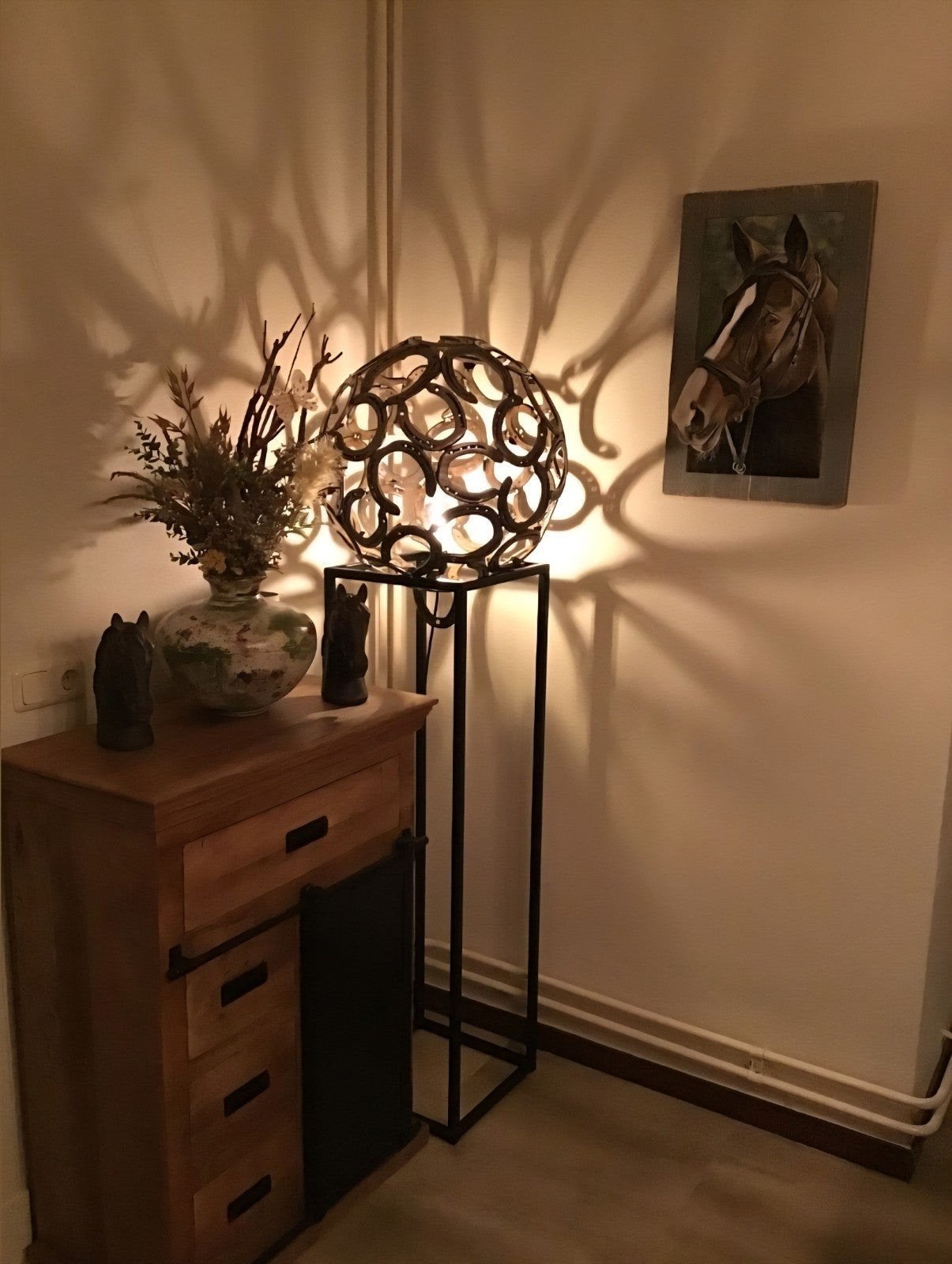 Hoefijzerlamp hoefijzerbol roestbal  cadeau gouden  bruiloft, Huis en Inrichting, Ophalen of Verzenden, Minder dan 100 cm