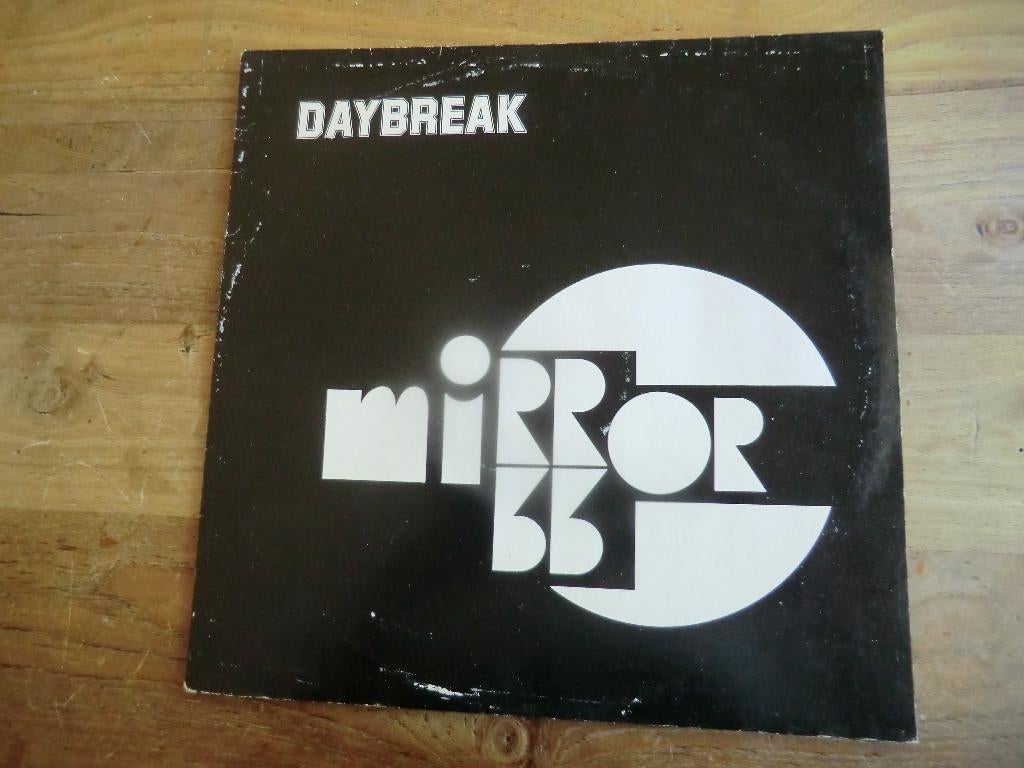 lp mirorr  daybreak (tlp 7623) prog symphonic rock, Ophalen of Verzenden, Zo goed als nieuw, 12 inch