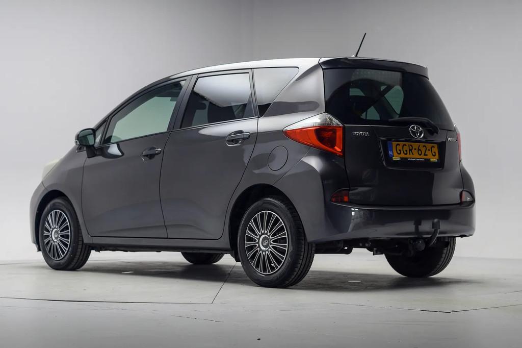Toyota Verso-S 1.3 VVT-i Comfort Plus [ Panoramadak Trekhaak, Start-stop-systeem, Gebruikt, Verso-S, 1329 cc