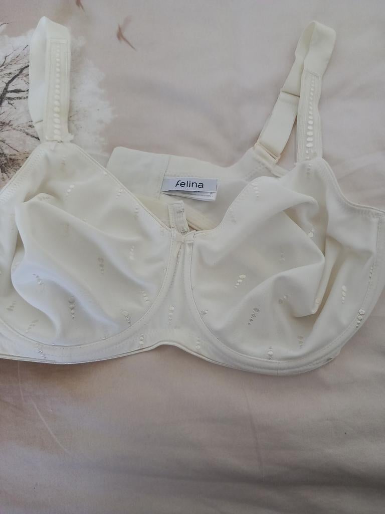 Felina 90 E ecru met beugel, Felina, Ophalen of Verzenden, Wit, BH