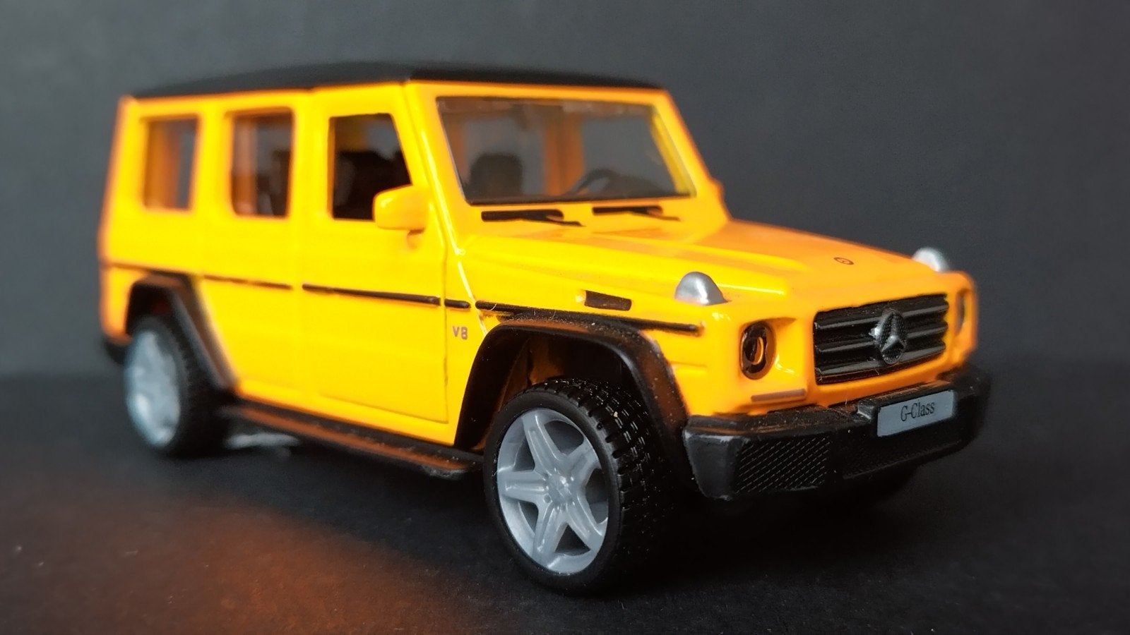 Mercedes Benz G klasse AMG 1:43 Maisto Pol, Hobby en Vrije tijd, Auto, Verzenden, ., Nieuw