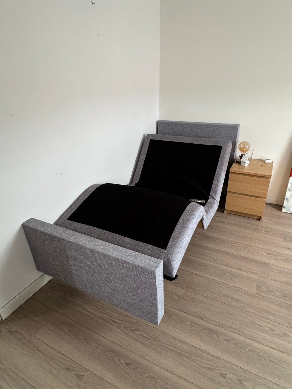 MLine eenpersoons boxspring 100x200cm elektrisch verstelbaar, Ophalen, Eenpersoons, 200 cm, 100 cm