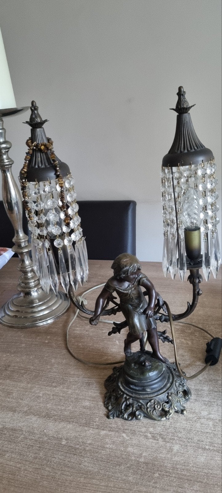 Antieke tafellampen met kristallen hangers en bronzen beeld, Ophalen of Verzenden