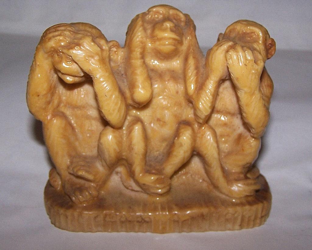 Vintage beeldje 3 apen-Horen, Zien, Zwijgen. Nwst., Verzamelen, Beelden en Beeldjes, Ophalen of Verzenden, Zo goed als nieuw, Dier