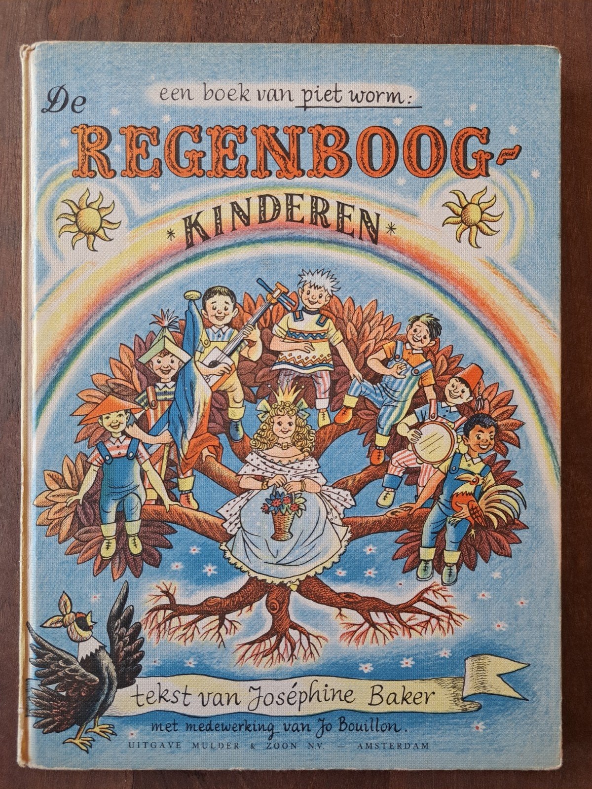 De Regenboog-Kinderen - Josephine Baker (1957), Antiek en Kunst, Ophalen of Verzenden, Josephine Baker