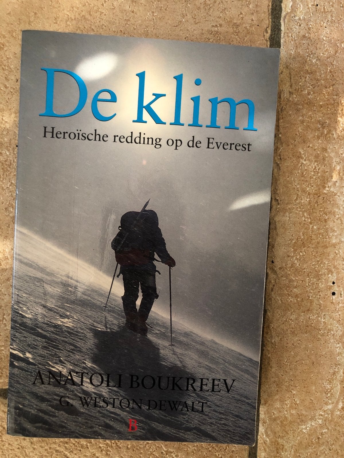 De Klim: Heroïsche redding op de Everest - Anatoli Boukreev, Ophalen of Verzenden, Gelezen