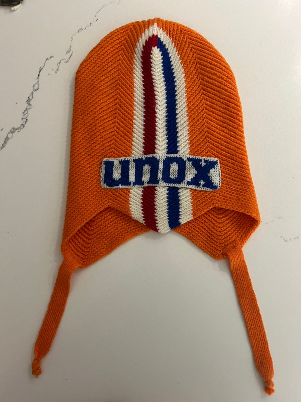 Iconische unox muts, Ophalen of Verzenden, Zo goed als nieuw, Overige maten, Muts