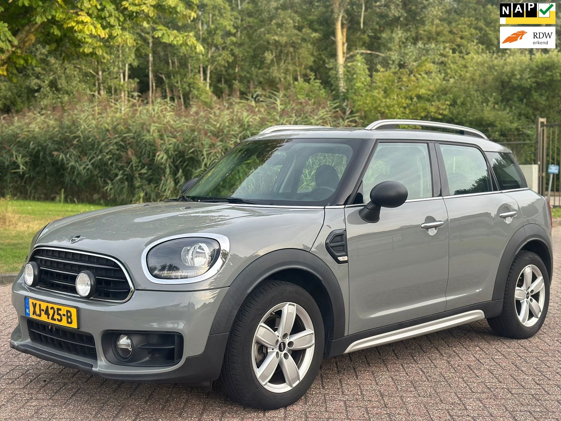 Mini Countryman 1.5 One Dutch Made Edition 1/200/AIRCO/CRUIS, Auto's, Mini, Stof, Gebruikt, Euro 6, Countryman