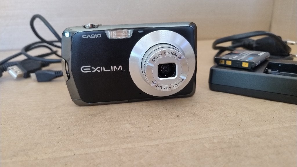 Digitale fotocamera 10.1 mp Casio Exilim EX-Z115, Audio, Tv en Foto, Casio, Gebruikt, Accu, 10 megapixels