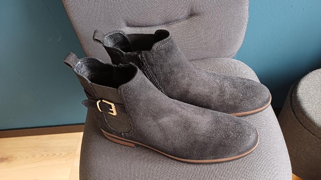 Beige laarsjes, Kleding | Dames, Schoenen, Beige, Lage of Enkellaarzen, Nieuw, Ophalen of Verzenden