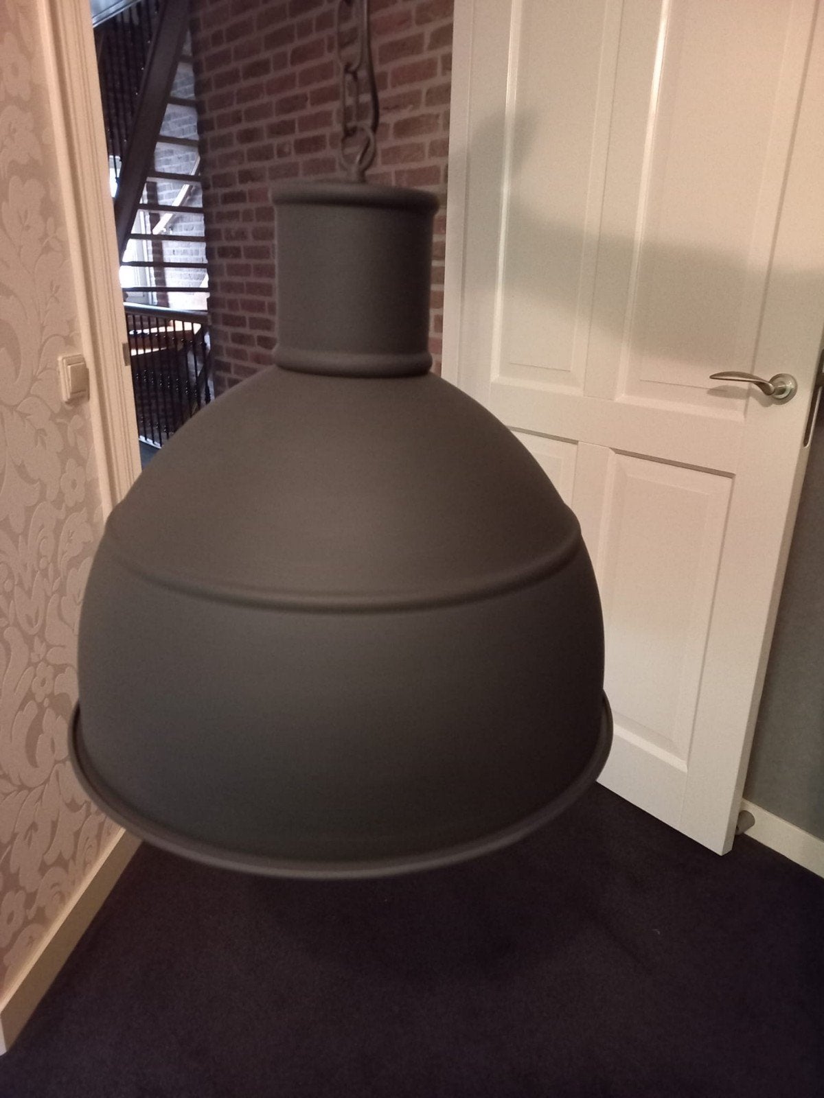 Karwei lampenkap, donkergrijs, binnenkant wit, Huis en Inrichting, Lampen | Hanglampen, 50 tot 75 cm, Nieuw, Ophalen of Verzenden