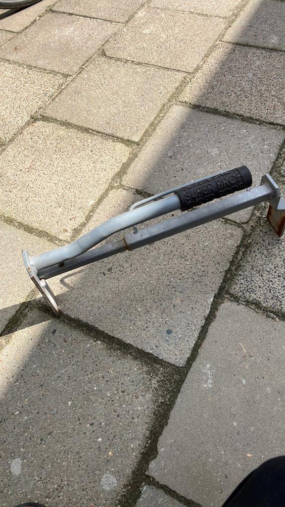 Steenklem, Ophalen of Verzenden, Gebruikt